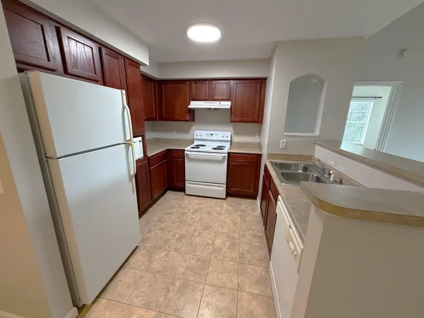 $1,840 | 2801 Chancellorsville Drive, Unit 232, Tallahassee, FL 32312