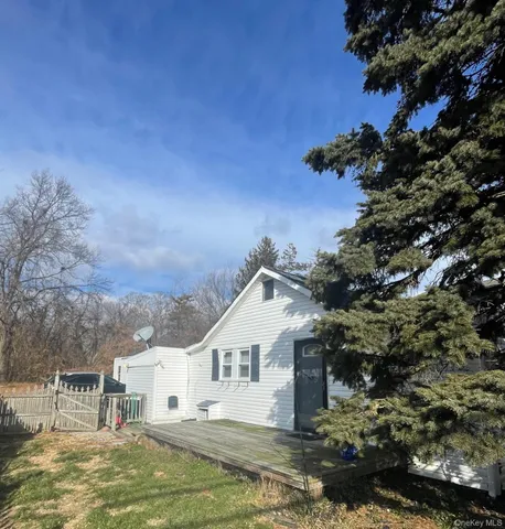 $475,000 | 359 Park Avenue, Babylon, NY 11704