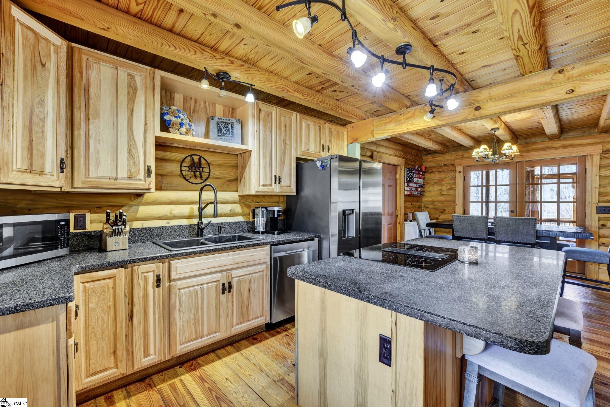 171 Hickory Road Williamston, SC 29697 - Photo 13 of 36