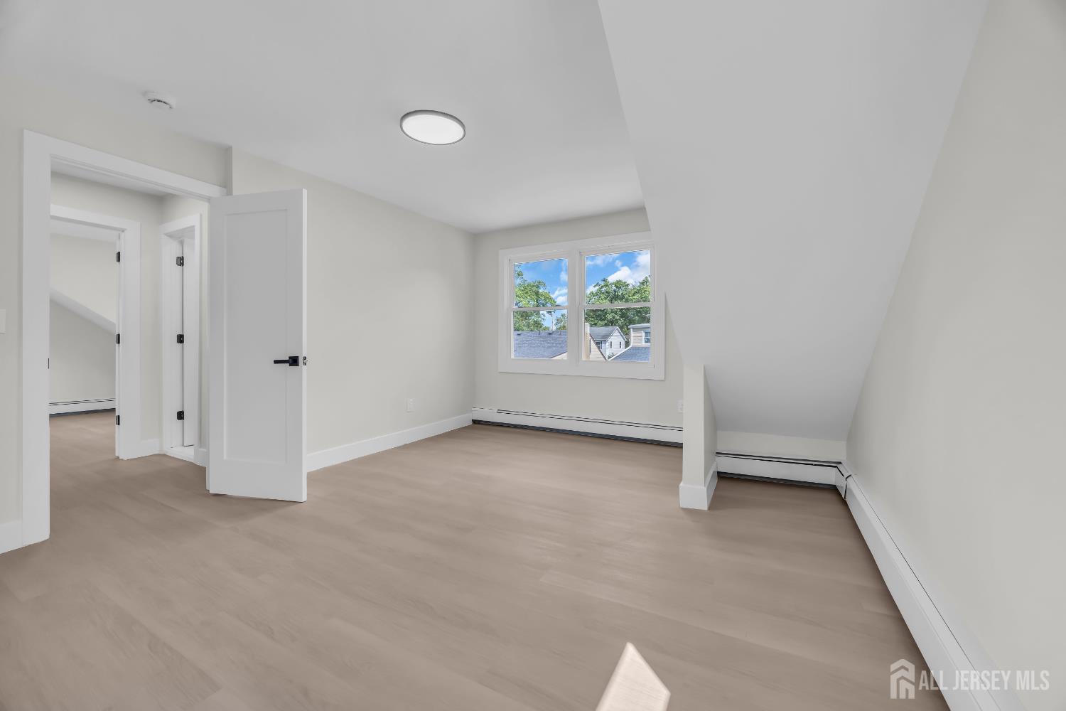 37 North Randolphville Road Piscataway, NJ 08854 - Photo 16 of 31 an empty room with windows