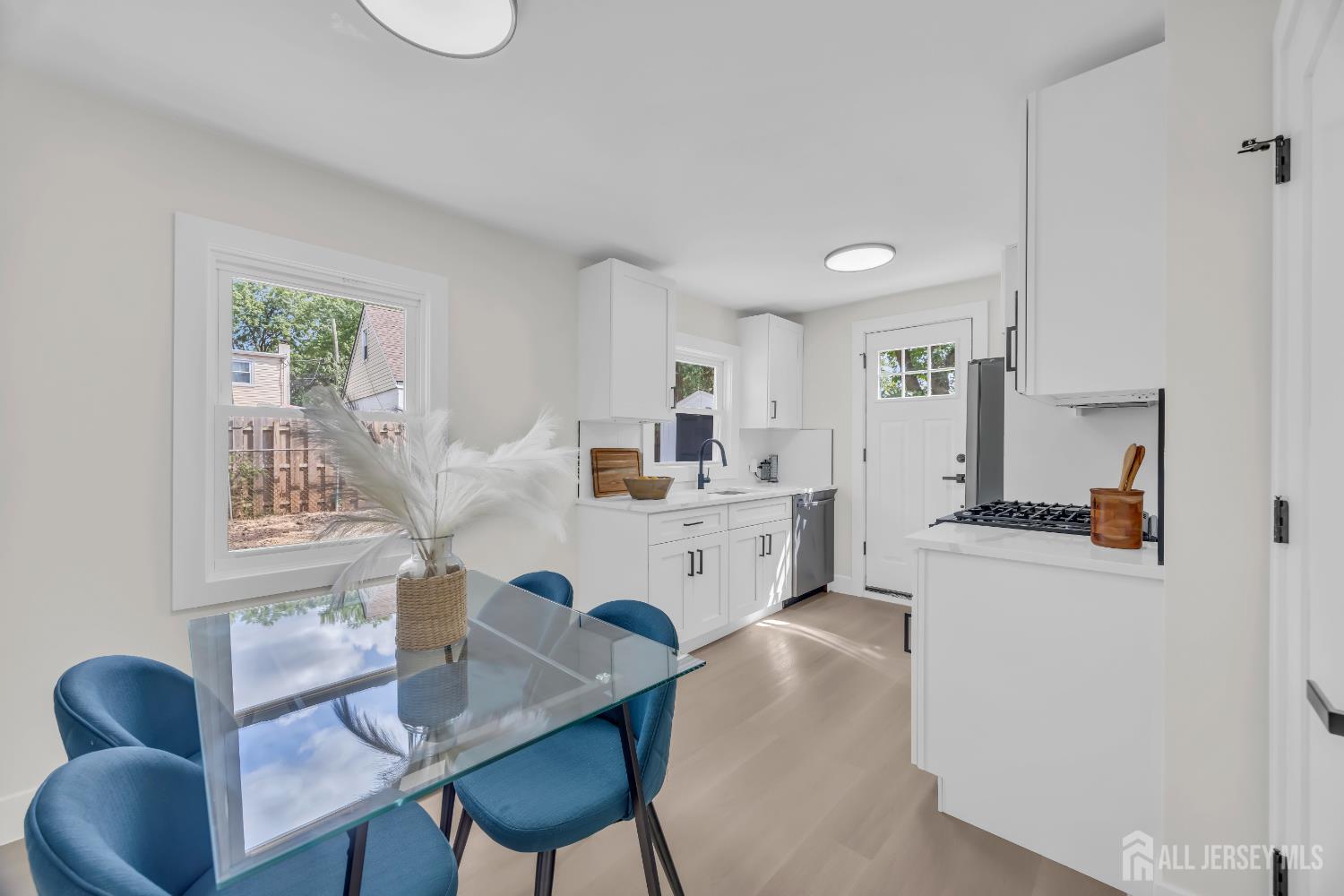 37 North Randolphville Road Piscataway, NJ 08854 - Photo 6 of 31 a living room with furniture and a table