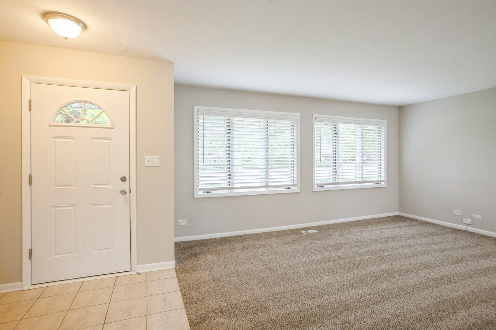 520 Landmeier Road Elk Grove Village, IL 60007 - Photo 2 of 15 Gallery Image 2
