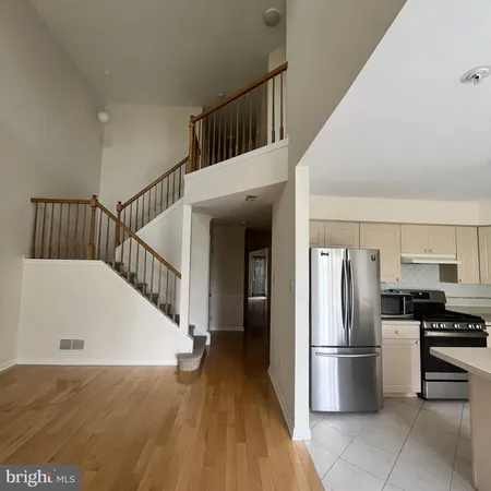 $3,200 | 202 Oaktree Court, Warminster, PA 18974