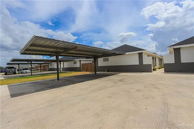 $470,000 | 913 West Sunset Valley Street, Mission, TX 78573