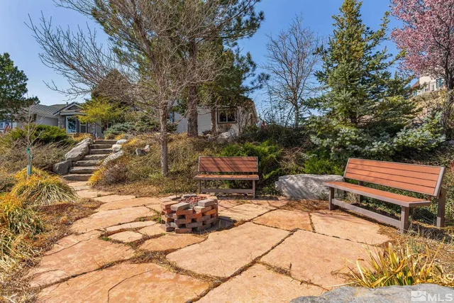 a view of outdoor space yard and patio