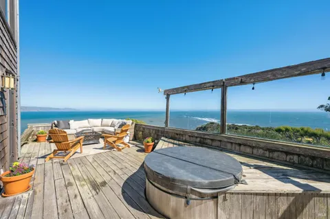 $2,350,000 | 272 Ocean Parkway, Bolinas, CA 94924