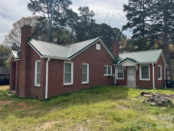 $160,000 | 3325 Statesville Boulevard, Salisbury, NC 28147