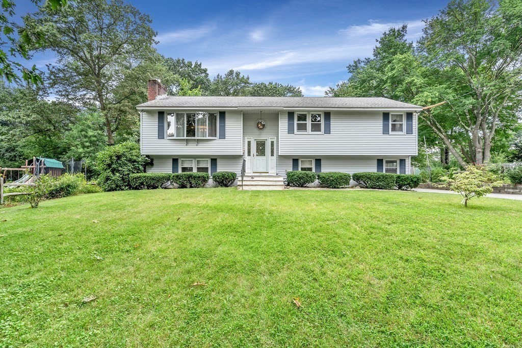 151 Westview Road Lowell, MA 01851 - Photo 37 of 42 Gallery Image 37