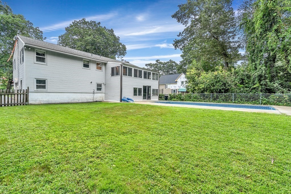 151 Westview Road Lowell, MA 01851 - Photo 38 of 42 Gallery Image 38