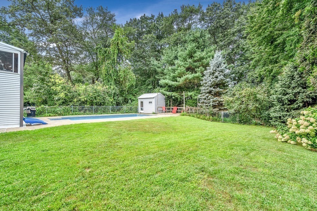 151 Westview Road Lowell, MA 01851 - Photo 39 of 42 Gallery Image 39