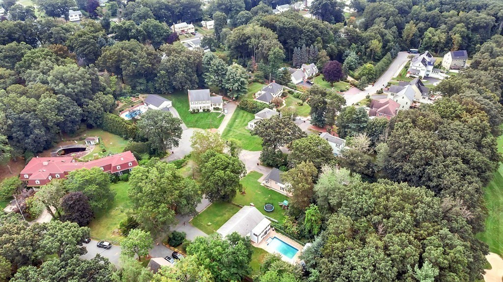 151 Westview Road Lowell, MA 01851 - Photo 4 of 42 Gallery Image 4