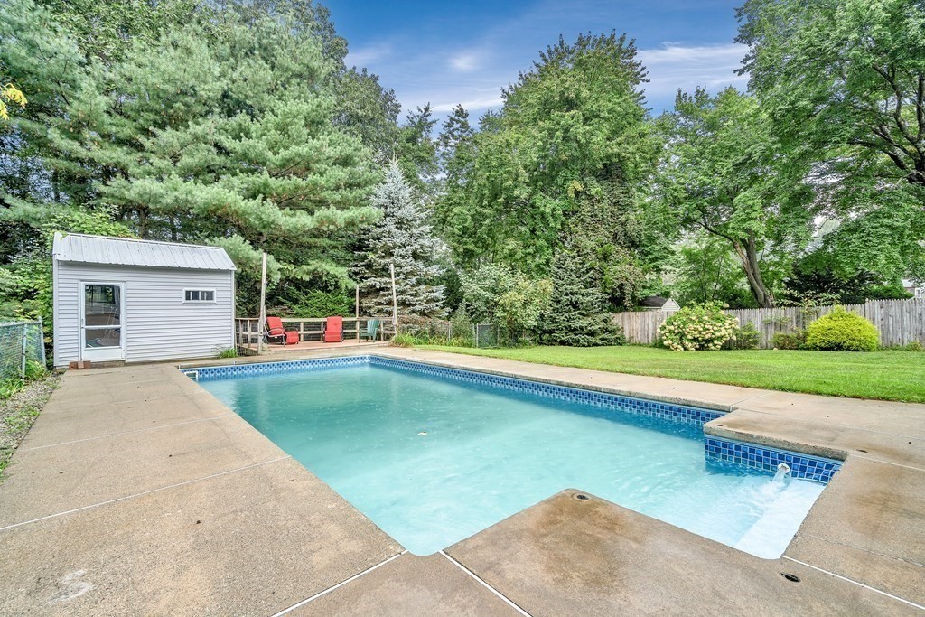 151 Westview Road Lowell, MA 01851 - Photo 8 of 42 Gallery Image 8