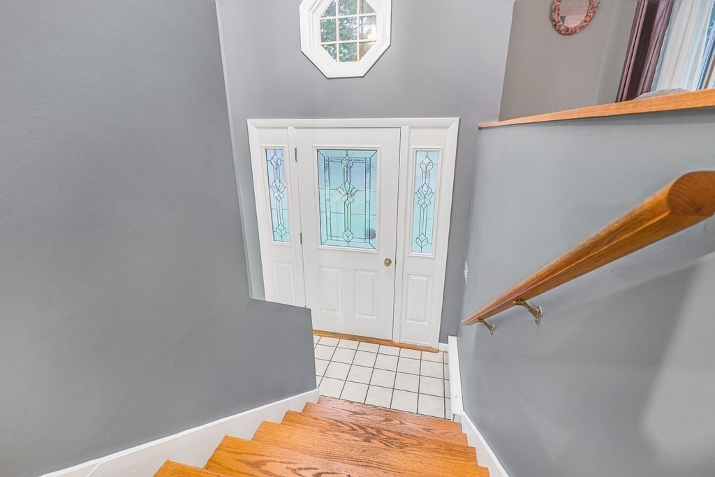 151 Westview Road Lowell, MA 01851 - Photo 9 of 42 Gallery Image 9