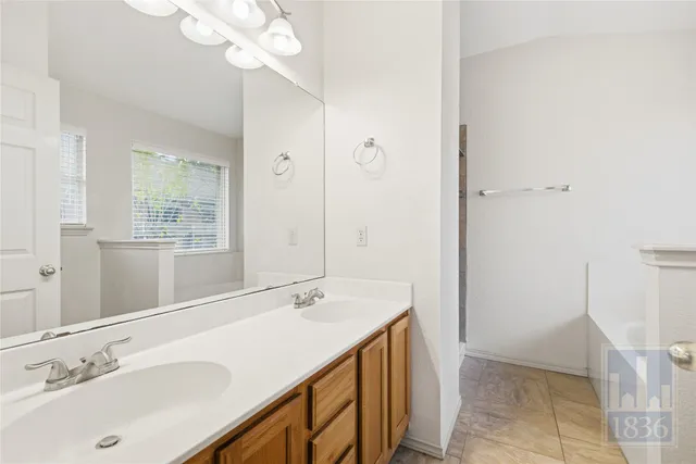 $1,850 | 17710 Limpia Creek Drive, Round Rock, TX 78664