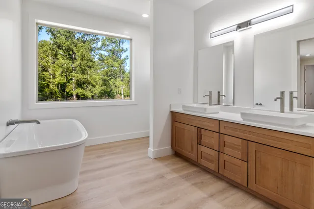 $678,000 | 140 Champions Drive, Forsyth, GA 31029