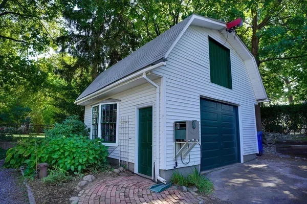 $825,000 | 52 Burnham Street, Unit 3, Belmont, MA 02478