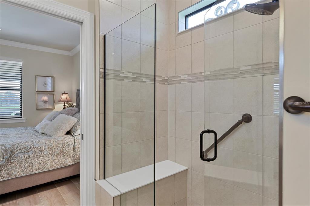 6918 Hanover Court Lakewood Ranch, FL 34202 - Photo 23 of 78