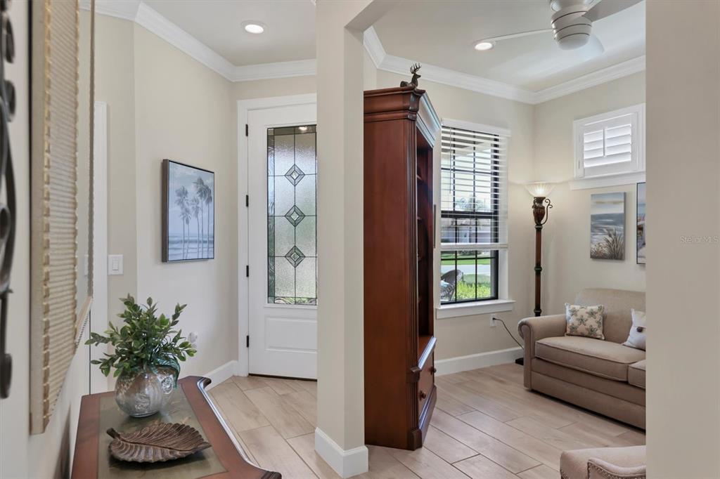 6918 Hanover Court Lakewood Ranch, FL 34202 - Photo 7 of 78