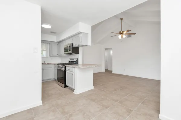 $1,750 | 12118 Ryewater Drive, Houston, TX 77089