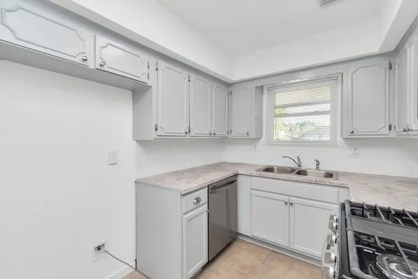 $1,750 | 12118 Ryewater Drive, Houston, TX 77089