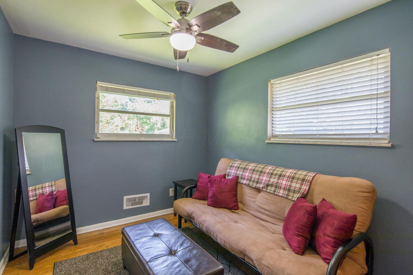 2796 Zollinger Road Columbus, OH 43221 - Photo 32 of 39