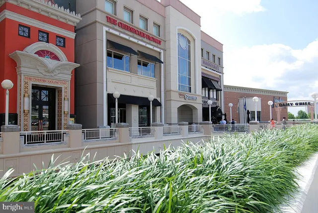 $2,250 | 2931 Deer Hollow Way, Unit 102, Fairfax, VA 22031