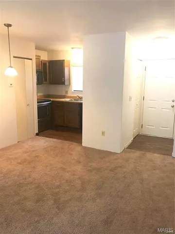 $850 | 69 Peachtree Lane, Fairview Heights, IL 62208