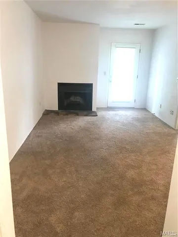 $850 | 69 Peachtree Lane, Fairview Heights, IL 62208