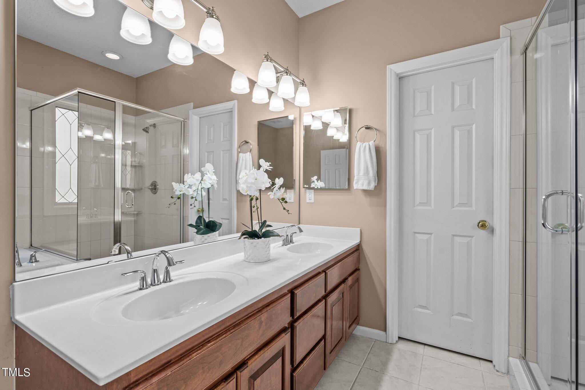 12408 Tappersfield Court Raleigh, NC 27613 - Photo 38 of 61 38-web-or-mls-_NFP0621