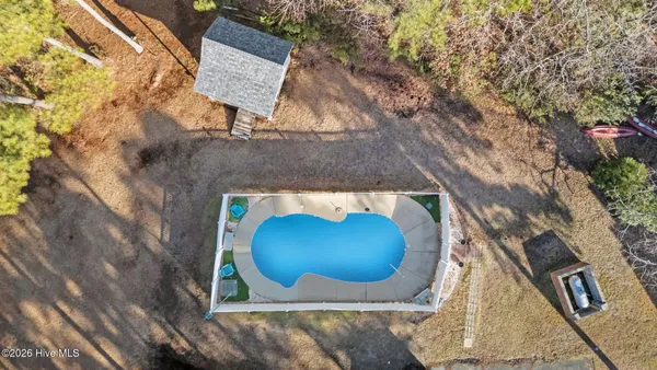 $590,000 | 33 Neuse Winds Drive, Oriental, NC 28571