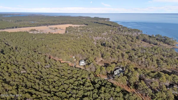 $590,000 | 33 Neuse Winds Drive, Oriental, NC 28571