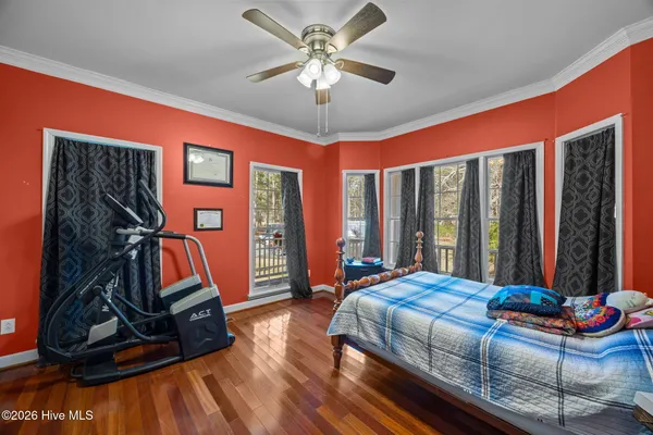 $590,000 | 33 Neuse Winds Drive, Oriental, NC 28571