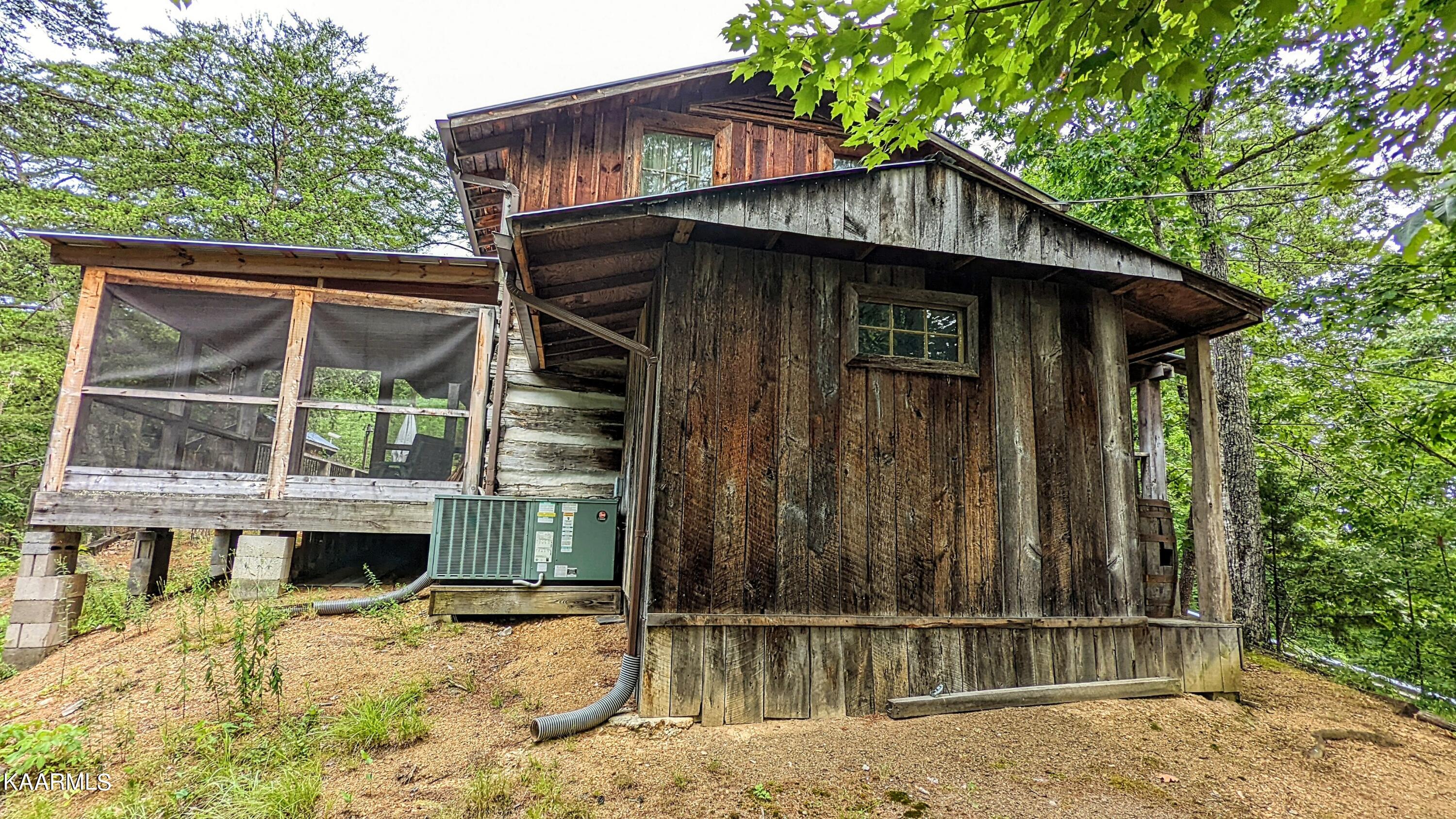 867 Lloyd Huskey Road Pigeon Forge, TN 37863 - Photo 31 of 33 PXL_20220614_135231502~2