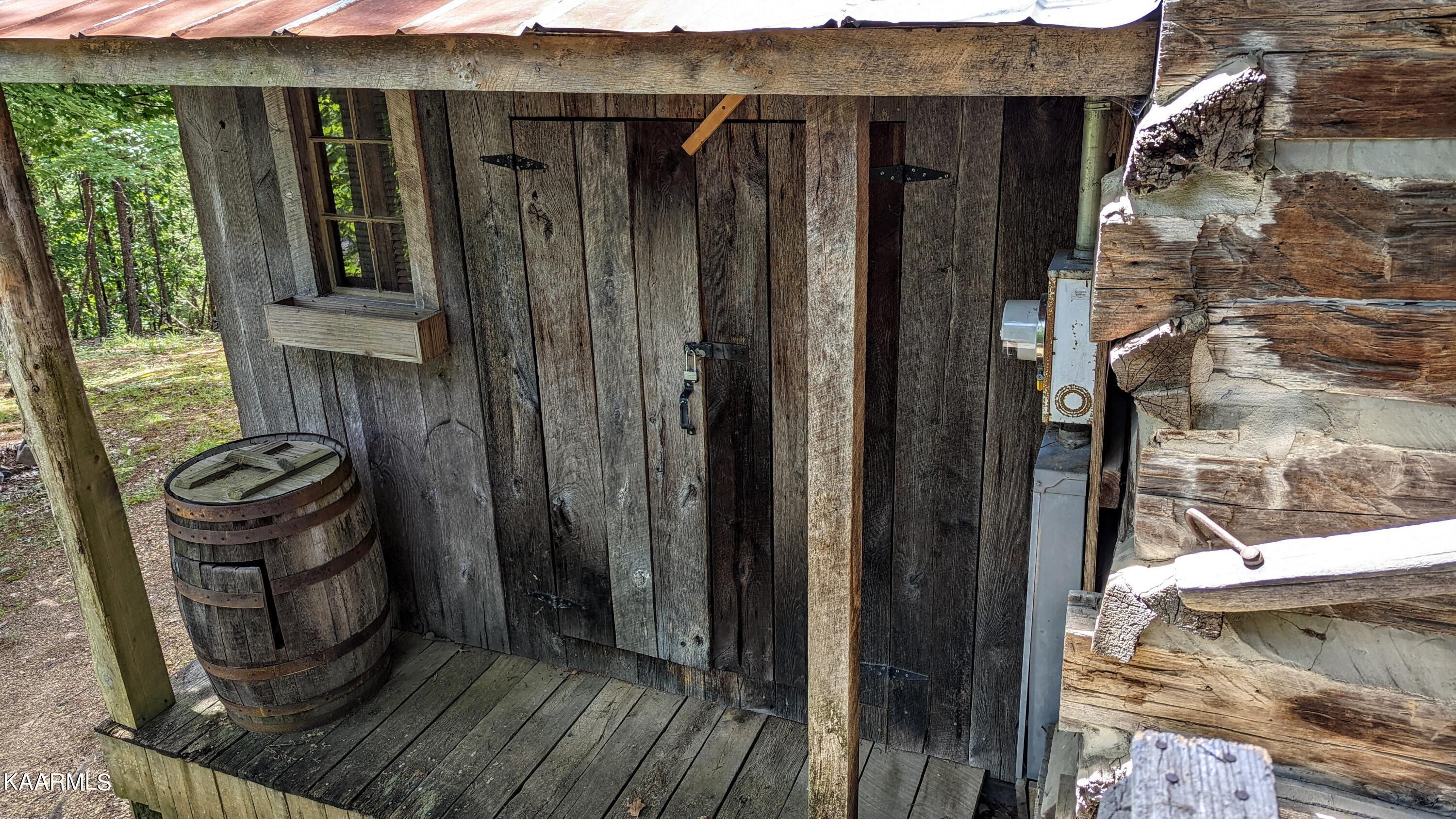 867 Lloyd Huskey Road Pigeon Forge, TN 37863 - Photo 6 of 33 PXL_20220610_160600721