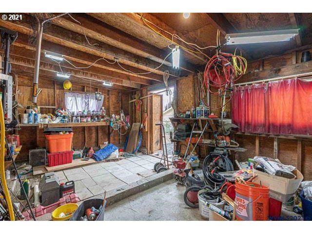 2455 G Street Springfield, OR 97477 - Photo 18 of 32 a view of storage and utility room