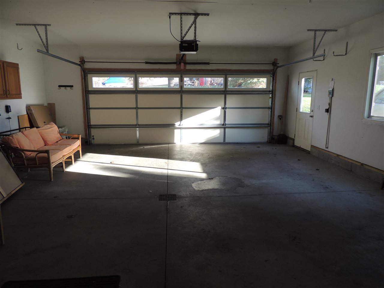 8029 East Shore Road Traverse City, MI 49686 - Photo 31 of 60 1830615-30.JPG
