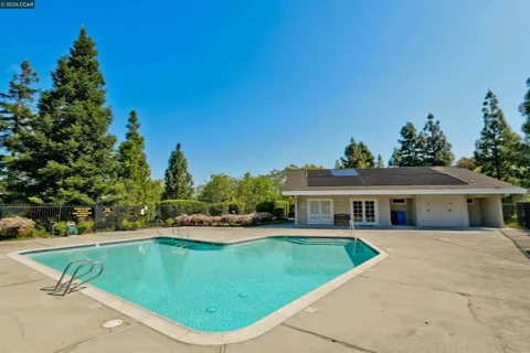 $1,199,000 | 411 Oneida Court, Danville, CA 94526