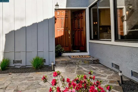 $1,199,000 | 411 Oneida Court, Danville, CA 94526