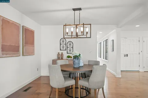 $1,199,000 | 411 Oneida Court, Danville, CA 94526