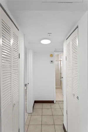 $1,900 | 13655 Northeast 10th Aveue, Unit 304, North Miami, FL 33161
