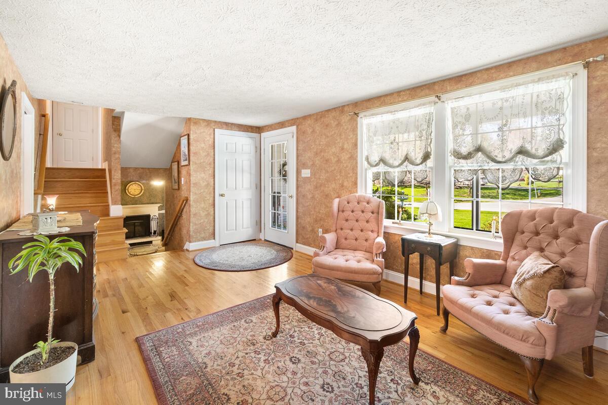 7075 Jasper Drive Middletown, MD 21769 - Photo 4 of 52 Foyer