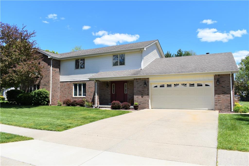 3911 Highview Way Columbus, IN 47203 - Photo 2 of 31 Gallery Image 2