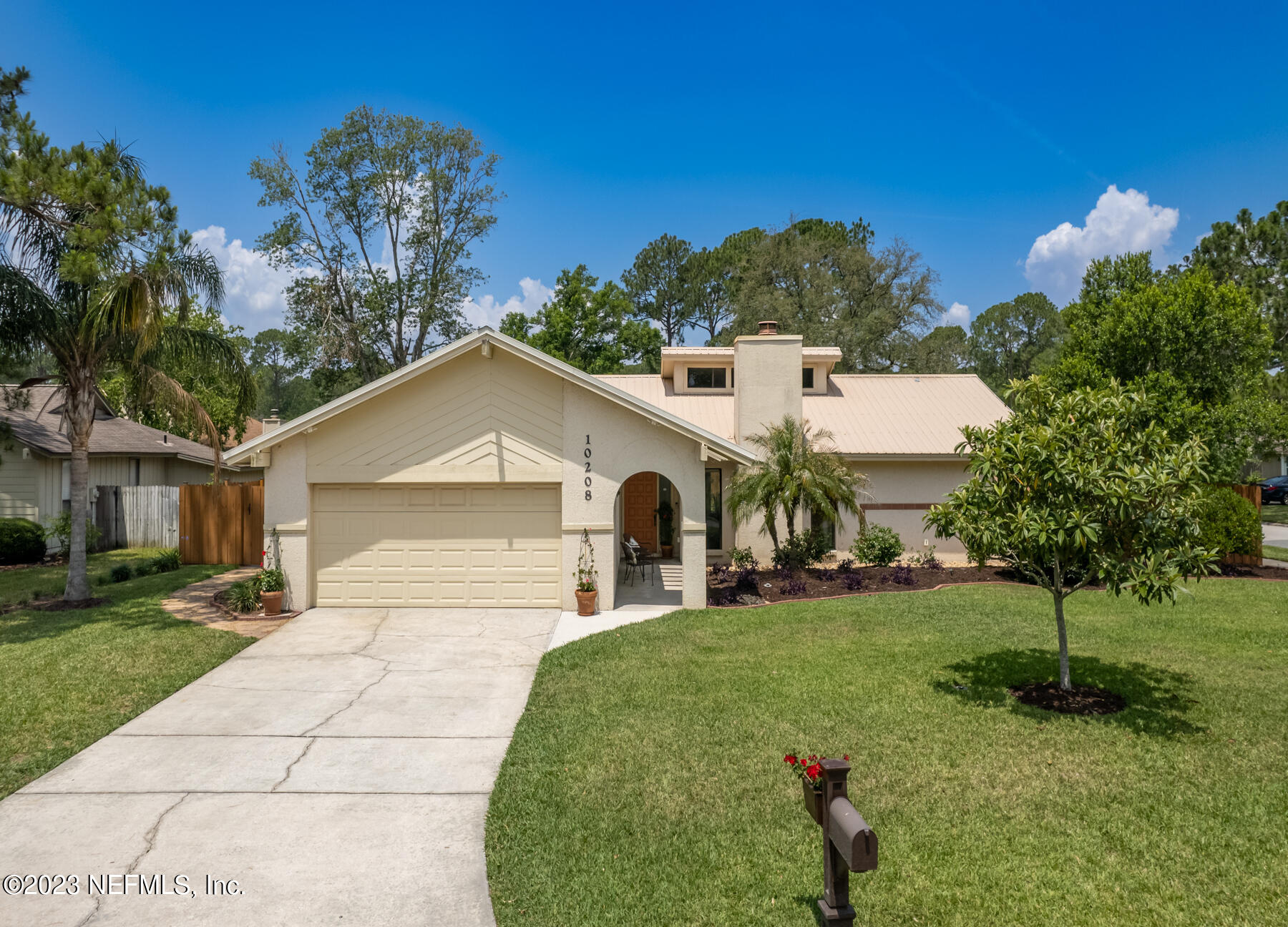 10208 Foxcroft Road West Jacksonville, FL 32257 - Photo 3 of 21 10208 Foxcroft Rd W Edit-1