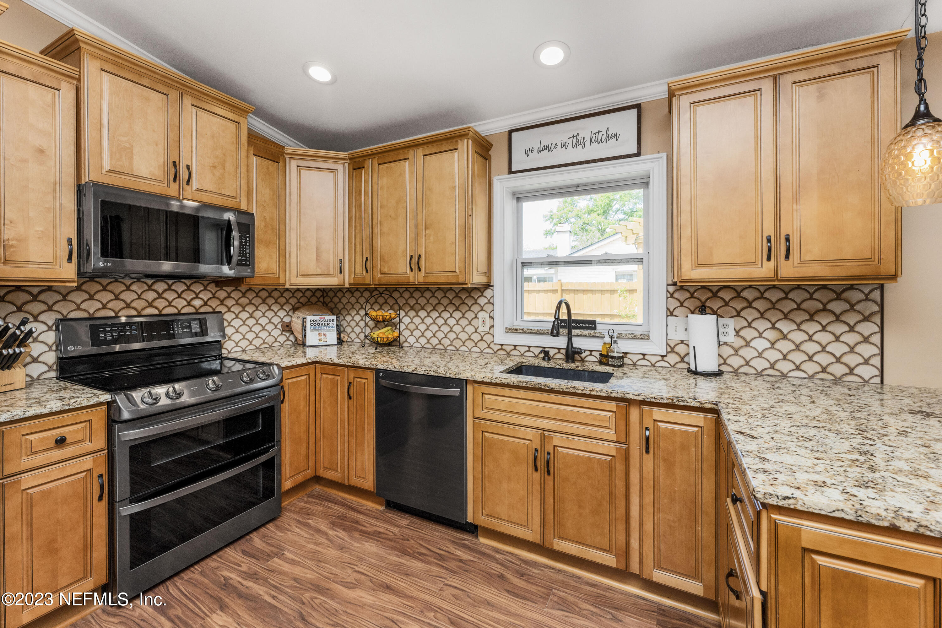 10208 Foxcroft Road West Jacksonville, FL 32257 - Photo 6 of 21 10208 Foxcroft Rd W Edit-10