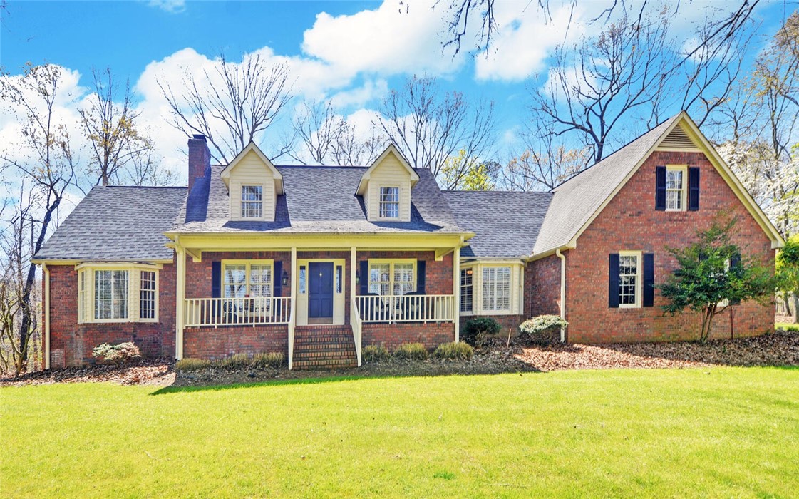 300 Ridgewood Lane Hartwell, GA 30643 - Photo 1 of 50 Gallery Image 1