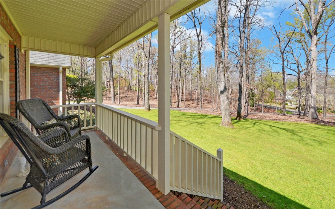 300 Ridgewood Lane Hartwell, GA 30643 - Photo 3 of 50 Gallery Image 3