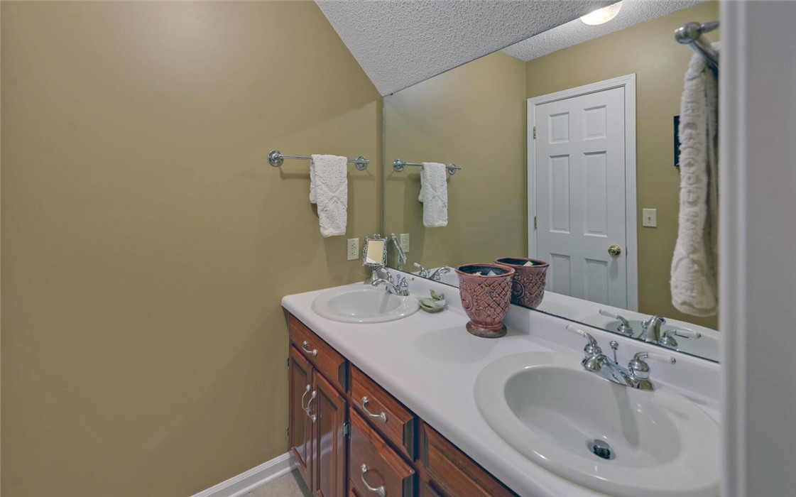 300 Ridgewood Lane Hartwell, GA 30643 - Photo 34 of 50 Gallery Image 34