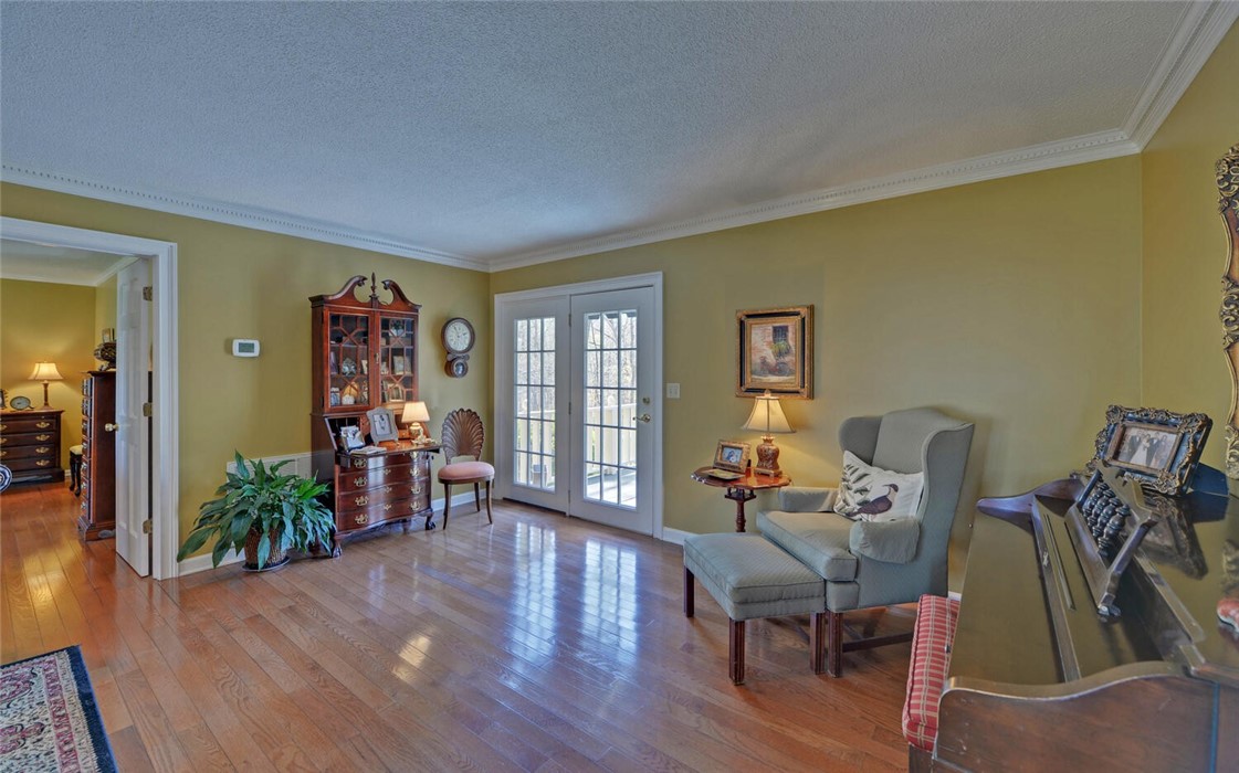 300 Ridgewood Lane Hartwell, GA 30643 - Photo 8 of 50 Gallery Image 8