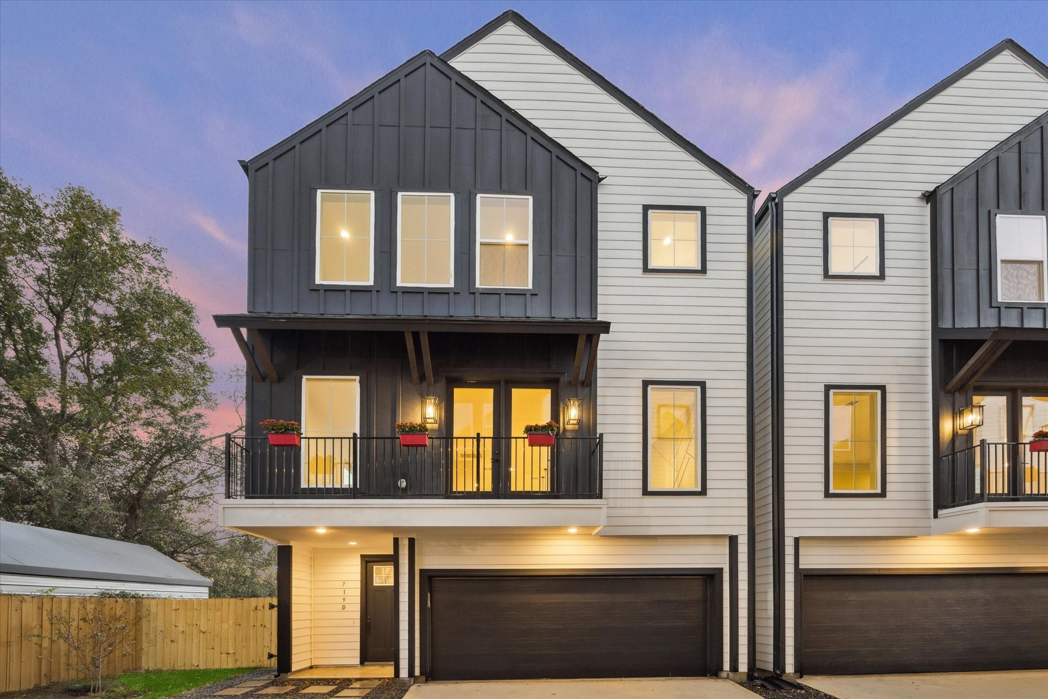 719 Thornton Road, Unit D Houston, TX 77018 - Photo 2 of 45 a front view of house