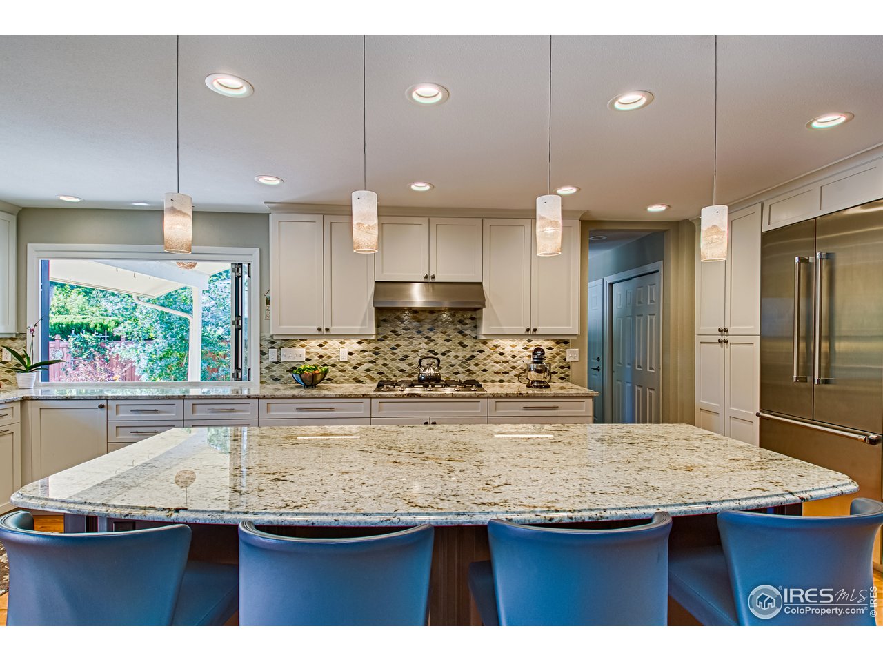 330 Fox Drive Boulder, CO 80303 - Photo 14 of 40 9 ft kitchen island